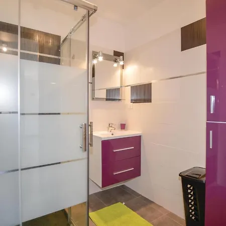 Appartamento Stunning In W/ 1 Bedrooms